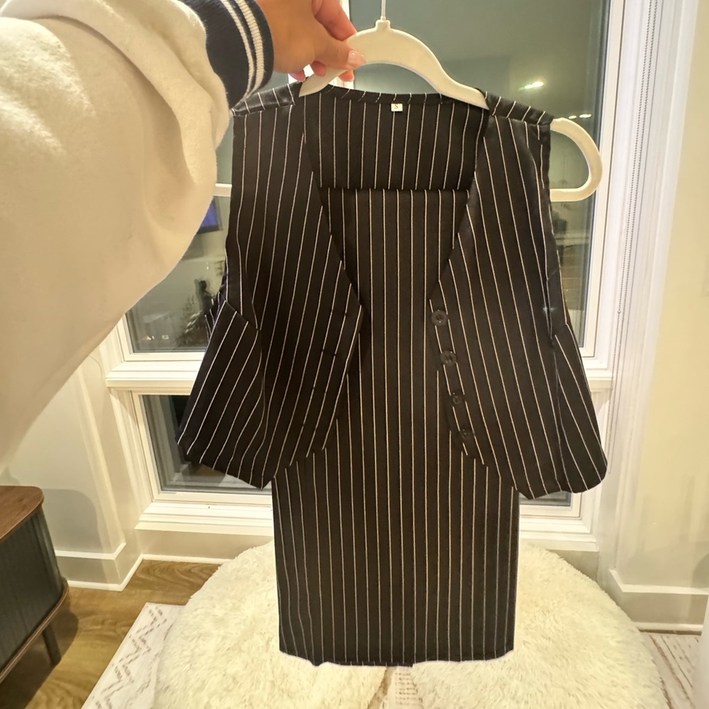 Vintage Pinstripe Skirt & Vest Set – Black & White – Size Small